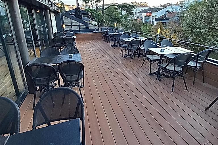 Plastik Kompozit Deck Kaplaması.